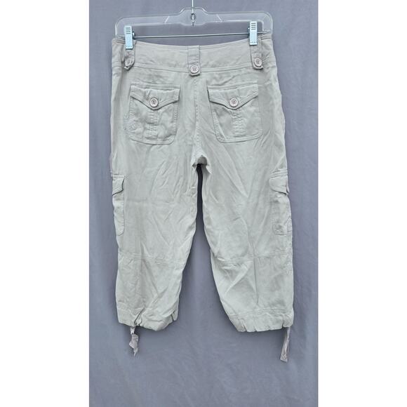 White House Black Market Capri Pants Womens 4 Gray Silk Cargo Embroidered - Picture 10 of 10